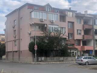 Гостевой дом Casa Luba Sunny beach Солнечный Берег-1